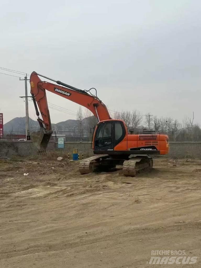Doosan DX225LC-9C Εκσκαφείς με ερπύστριες