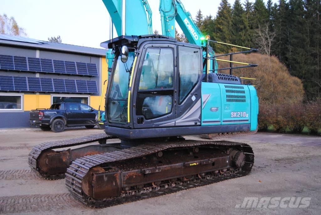Kobelco SK210LC-11 Εκσκαφείς με ερπύστριες