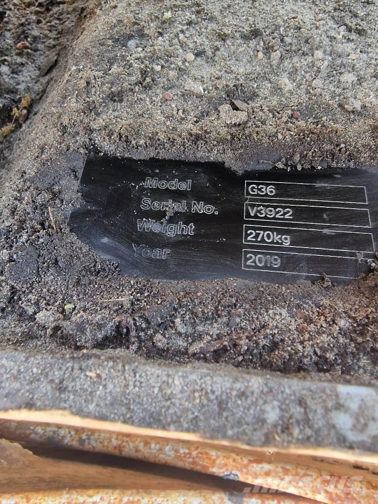 Komatsu G36 Δασοπονία - Άλλα