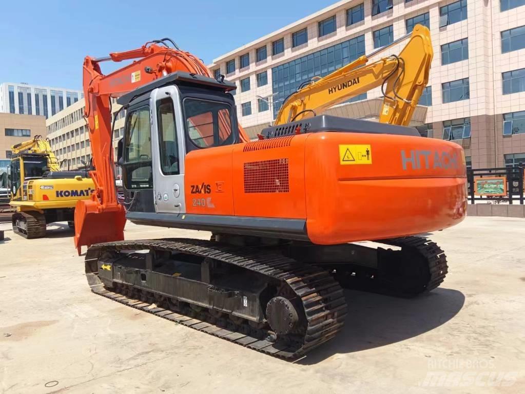 Hitachi ZX 240 Εκσκαφείς με ερπύστριες