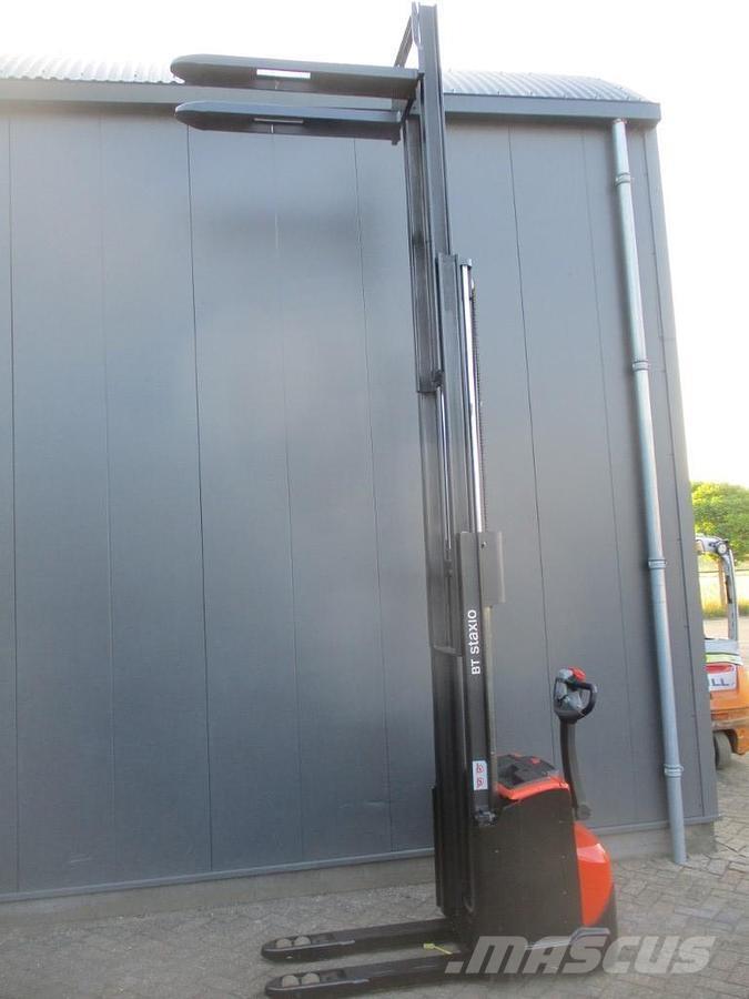 Toyota SWE 120L Παλετοφόρα πεζού χειριστή με ιστό