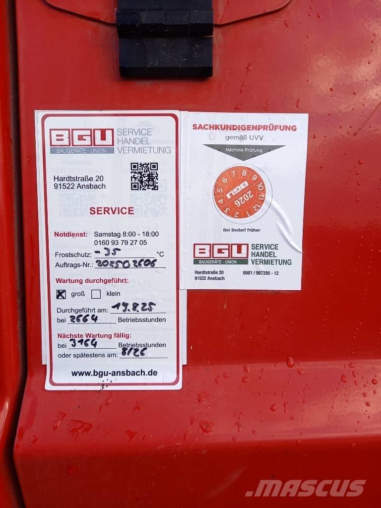 Manitou 220 TJ + Ανυψωτήρες με τηλεσκοπικό βραχίονα