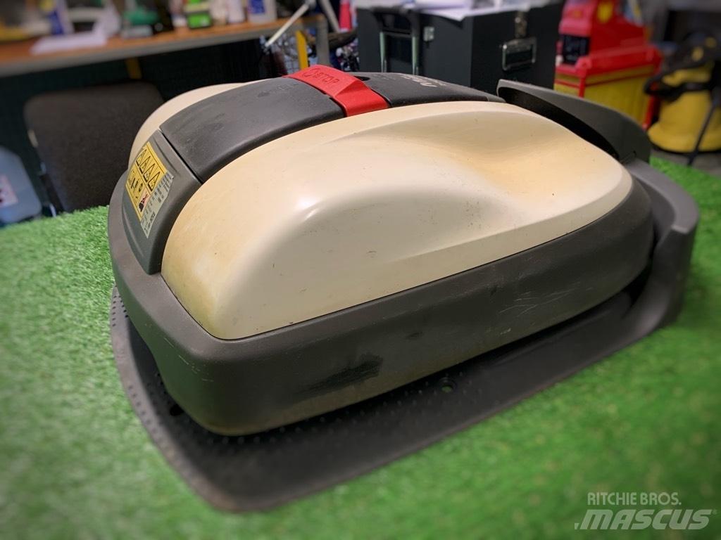 Honda Miimo HRM 310 Ρομποτικά Χορτοκοπτικά