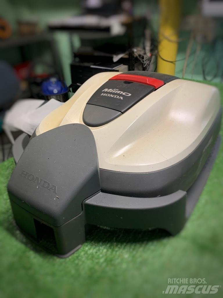 Honda Miimo HRM 310 Ρομποτικά Χορτοκοπτικά