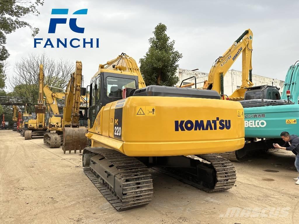 Komatsu PC 220 Εκσκαφείς με ερπύστριες