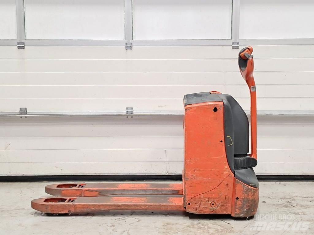 Linde T16 Χειροκίνητο περονοφόρο ανυψωτικό