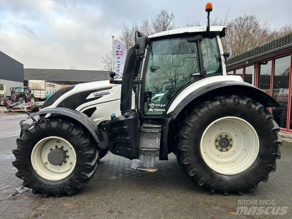 Valtra T154 Active Τρακτέρ