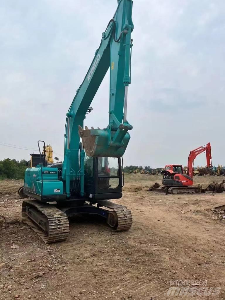 Kobelco SK 140 Εκσκαφείς με ερπύστριες