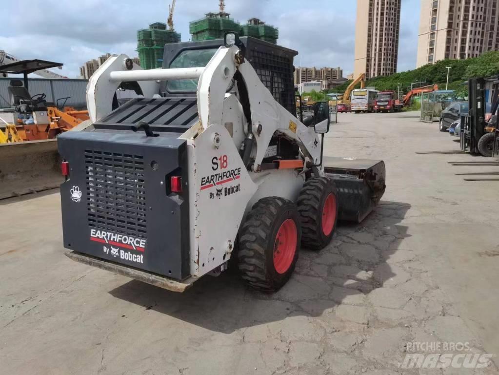 Bobcat S 16 Φορτωτάκια