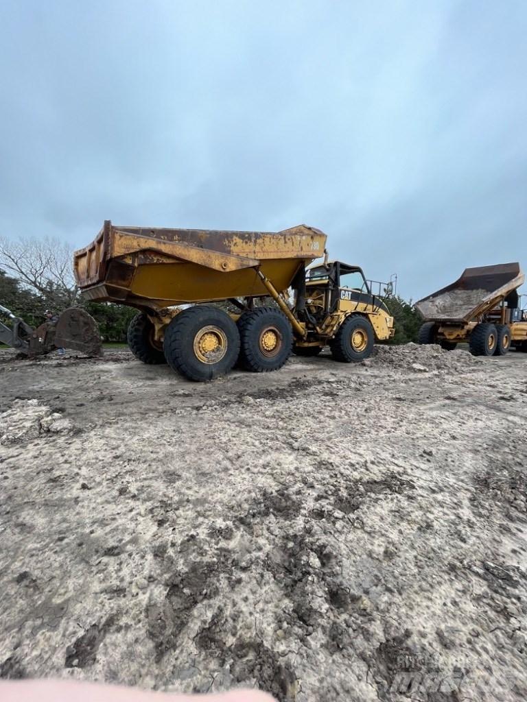 CAT 730 Σπαστό Dump Truck ADT