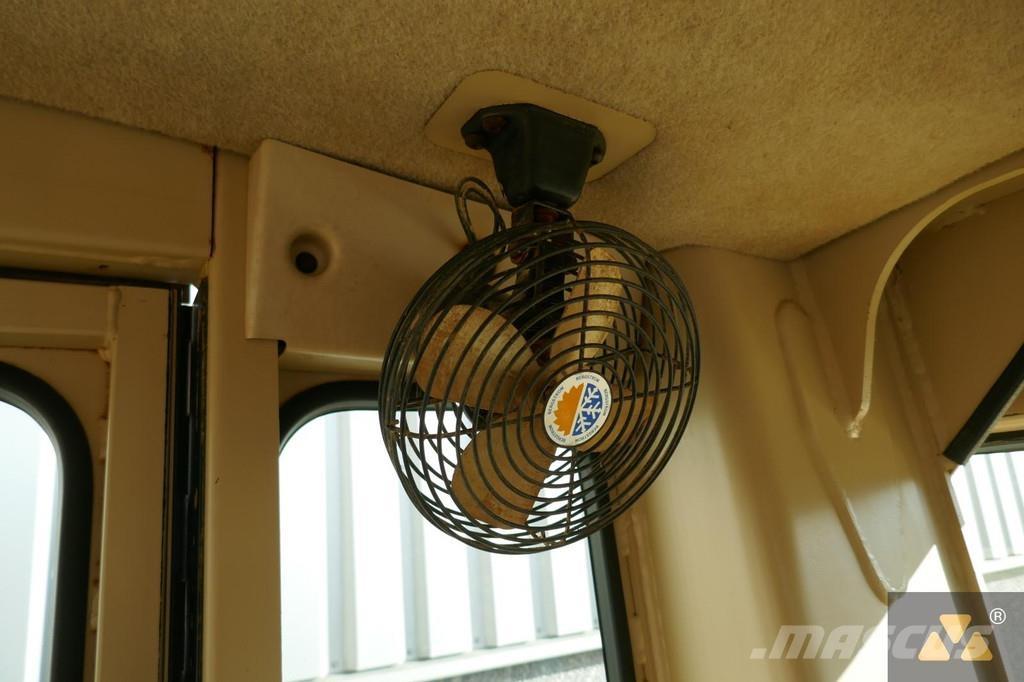 CAT 135H Γκρέιντερς