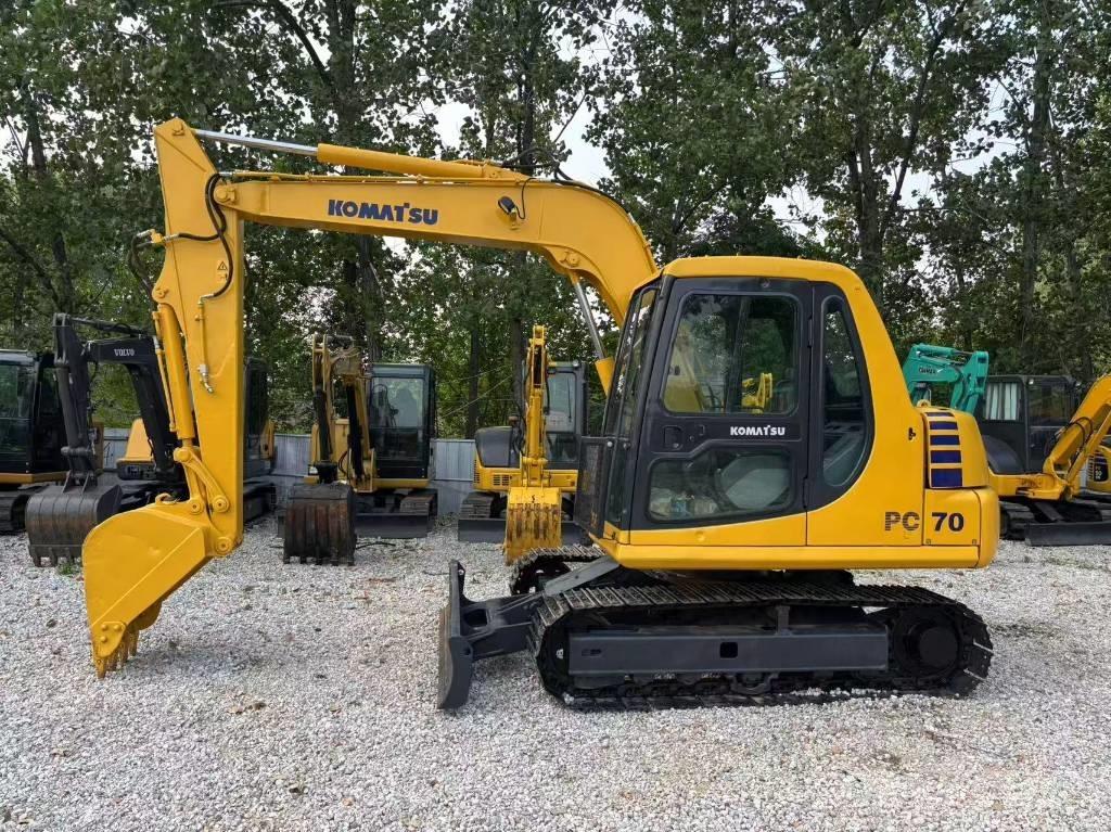 Komatsu PC 70 Εκσκαφάκι (διαβολάκι) < 7t