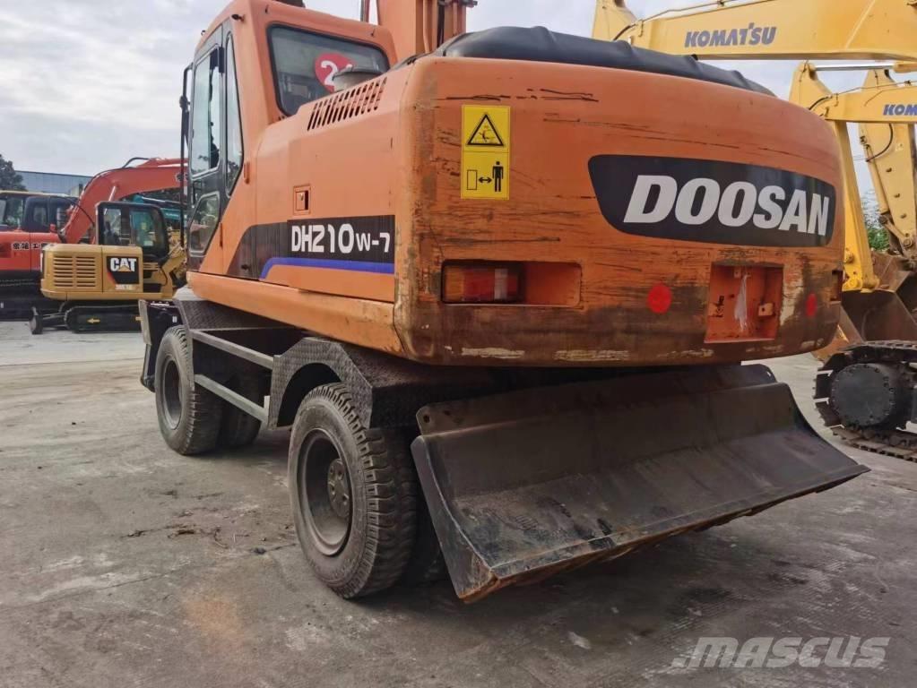 Doosan DH 210 W-7 Εκσκαφείς με τροχούς - λάστιχα