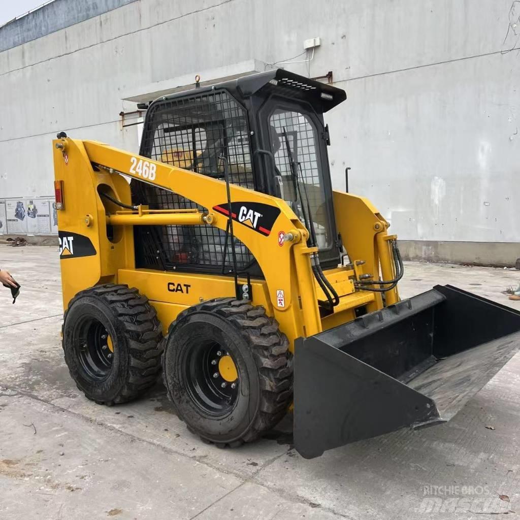 CAT 246 B Μίνι φορτωτές