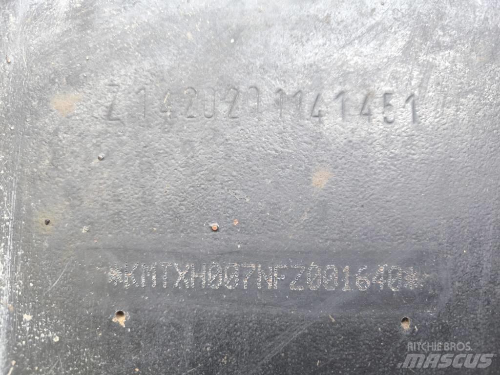 Komatsu 931.1 Θεριζοαλωνιστικές μηχανές