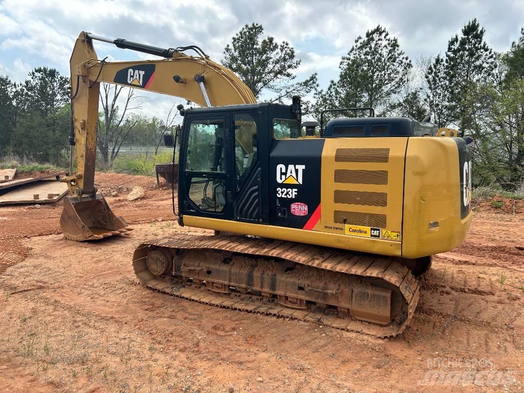 CAT 323FL Εκσκαφείς με ερπύστριες