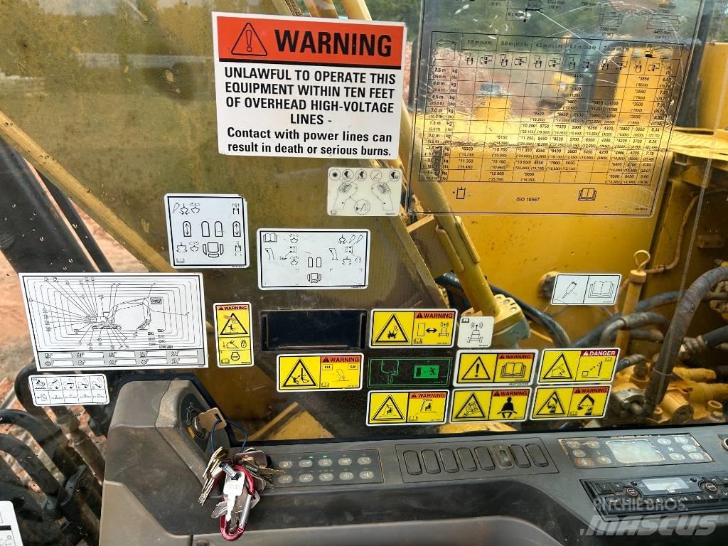CAT 323FL Εκσκαφείς με ερπύστριες