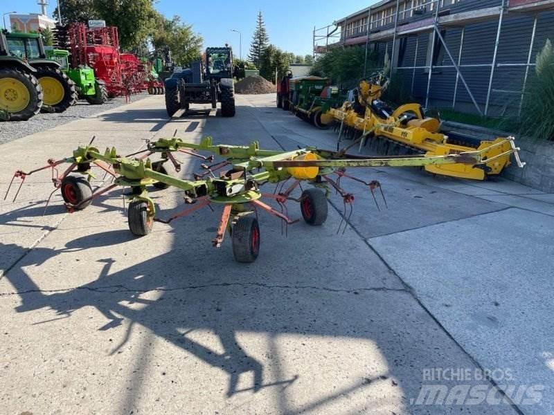 CLAAS 740 S Τσουγκράνες και χορτοξηραντικές μηχανές