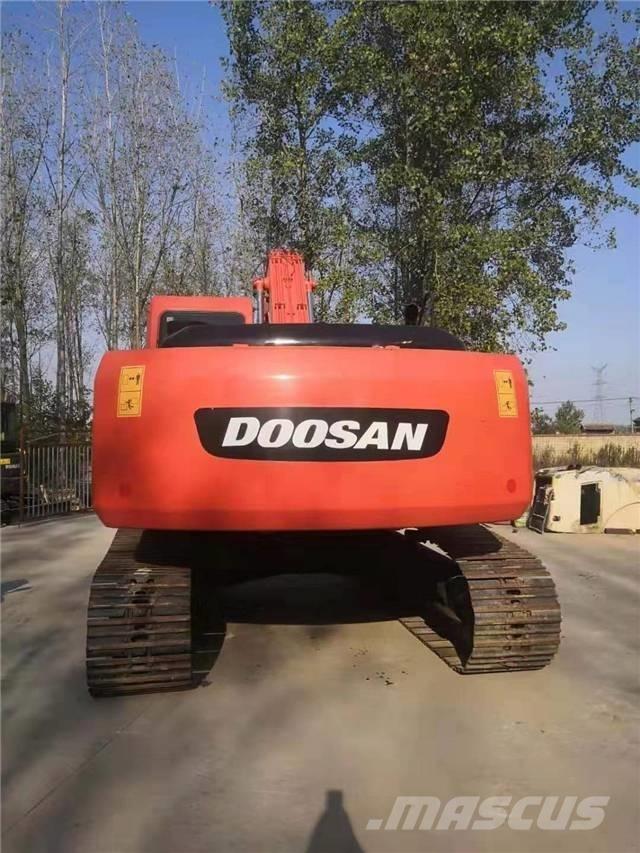 Doosan DH225LC-7 Εκσκαφείς με ερπύστριες