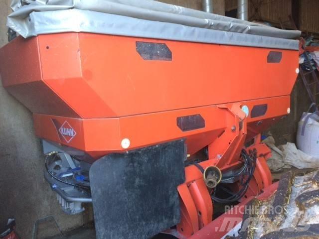 Kuhn Axis 30.1D Διαστρωτήρες ανοργάνων