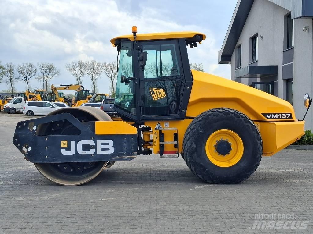 JCB VM 137 Οδοστρωτήρες μονού κυλίνδρου