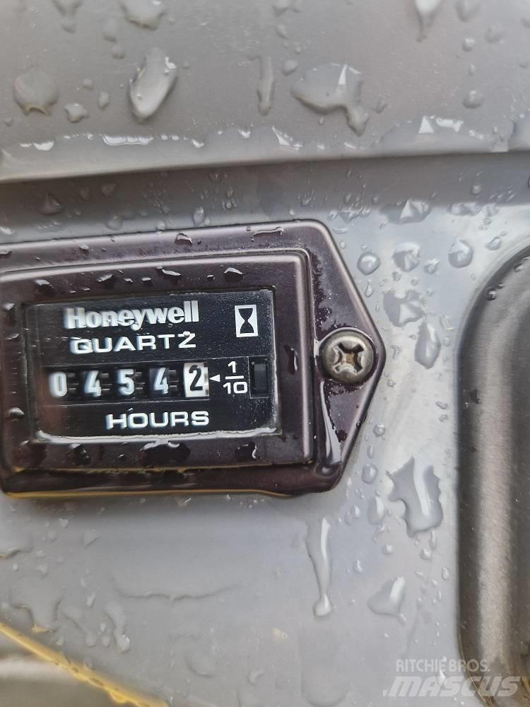 Yanmar Vio 12 Εκσκαφάκι (διαβολάκι) < 7t