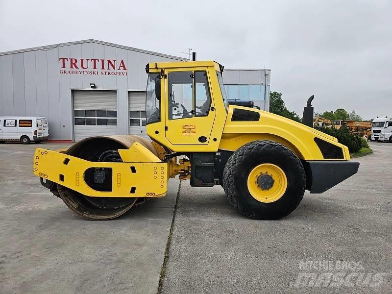 Bomag BW 213 D H-4 Οδοστρωτήρες μονού κυλίνδρου