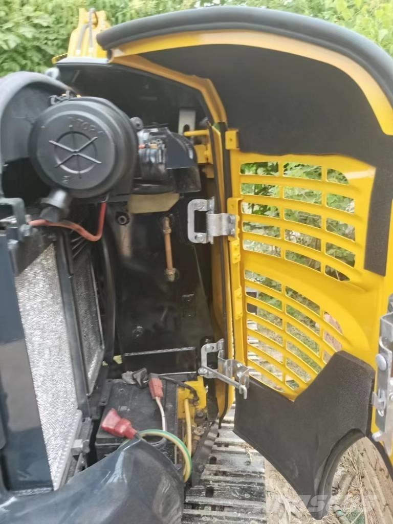 Komatsu PC 35 MR Εκσκαφάκι (διαβολάκι) < 7t