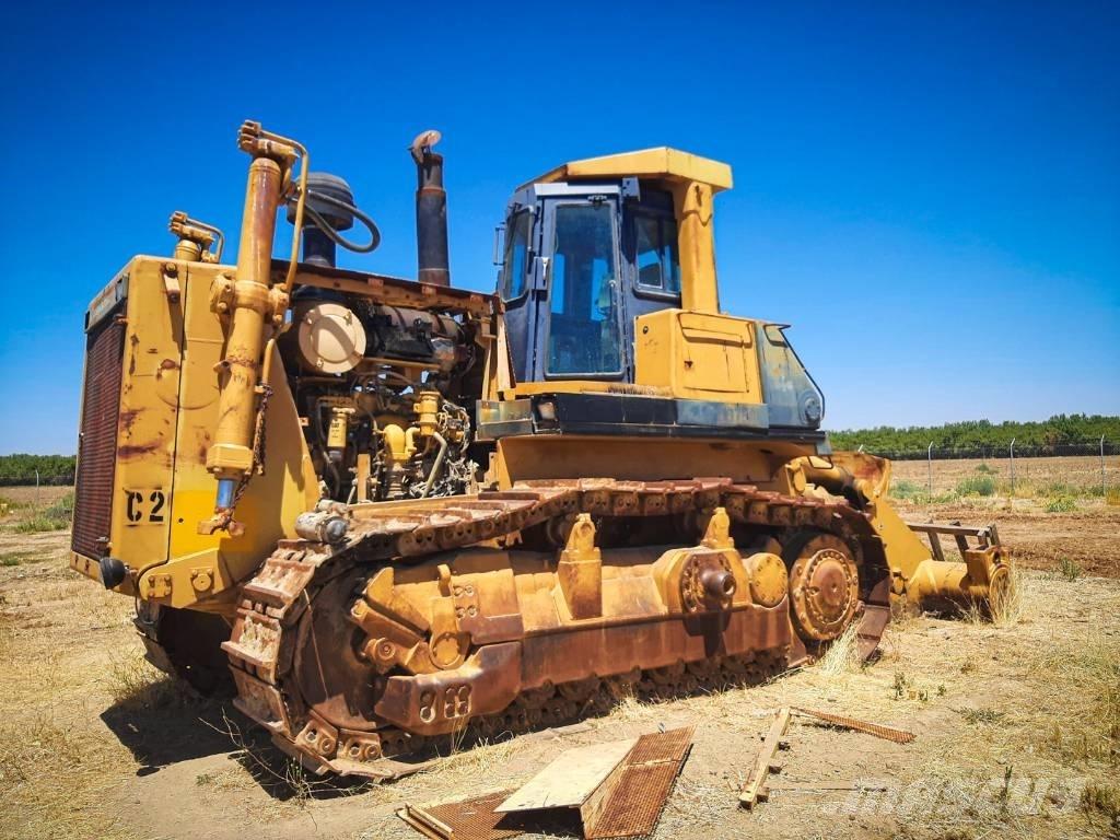 Komatsu D 375-1 Μπουλντόζες με ερπύστριες