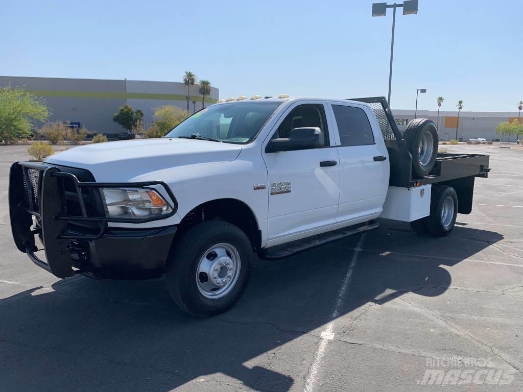 RAM 3500 TRADESMAN Φορτηγά Kαρότσα με ανοιγόμενα πλαϊνά