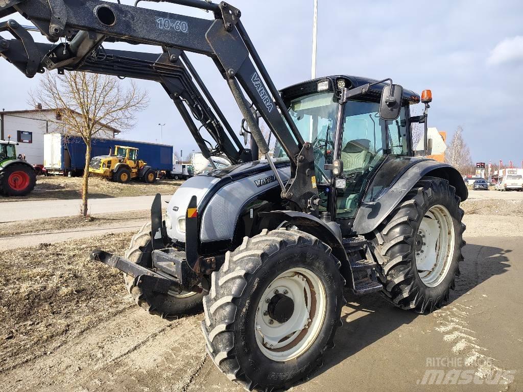 Valtra C120 Τρακτέρ