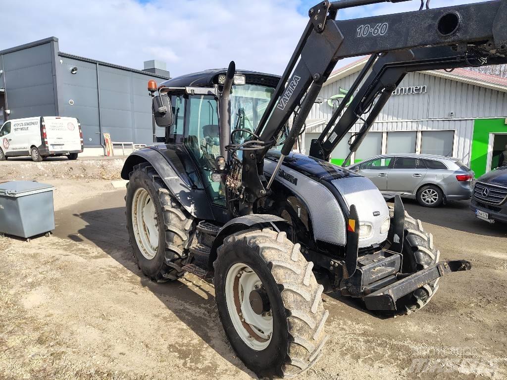 Valtra C120 Τρακτέρ