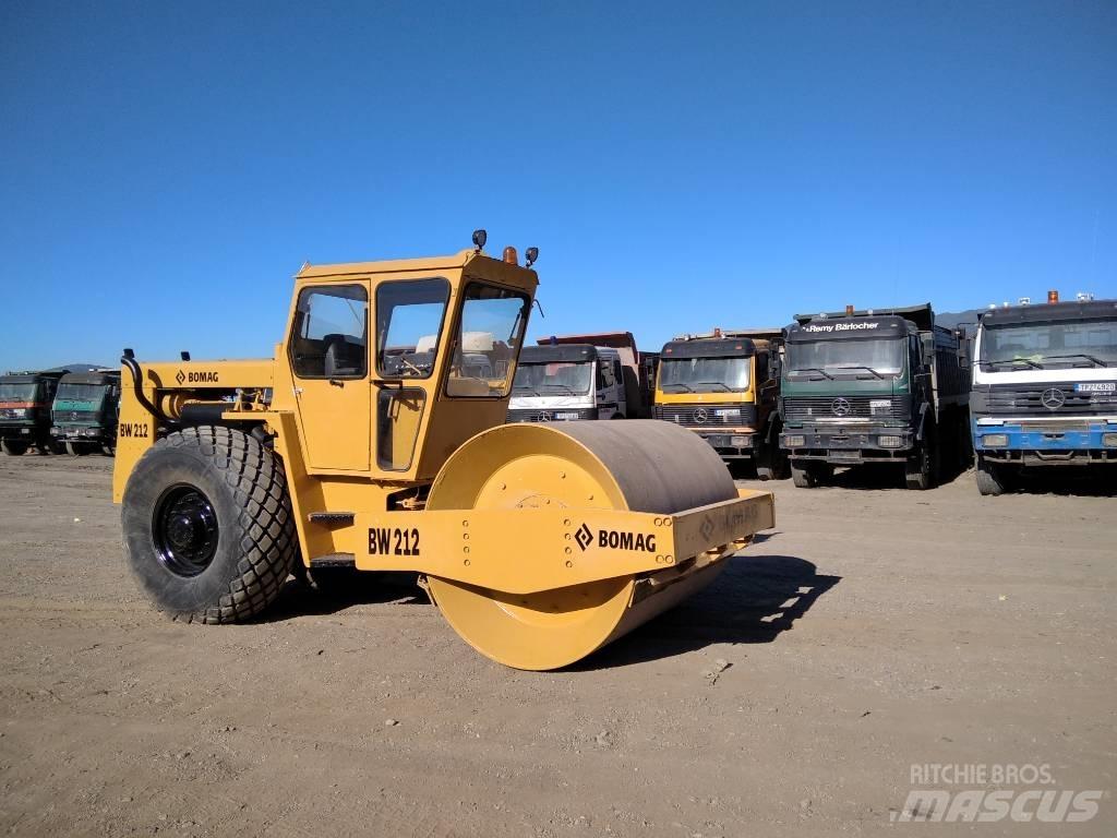 Bomag BW 212 Οδοστρωτήρες μονού κυλίνδρου
