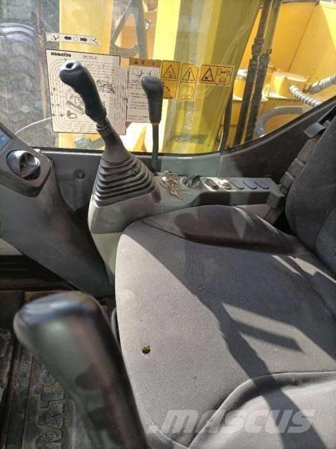 Komatsu PC 70 Εκσκαφείς με ερπύστριες