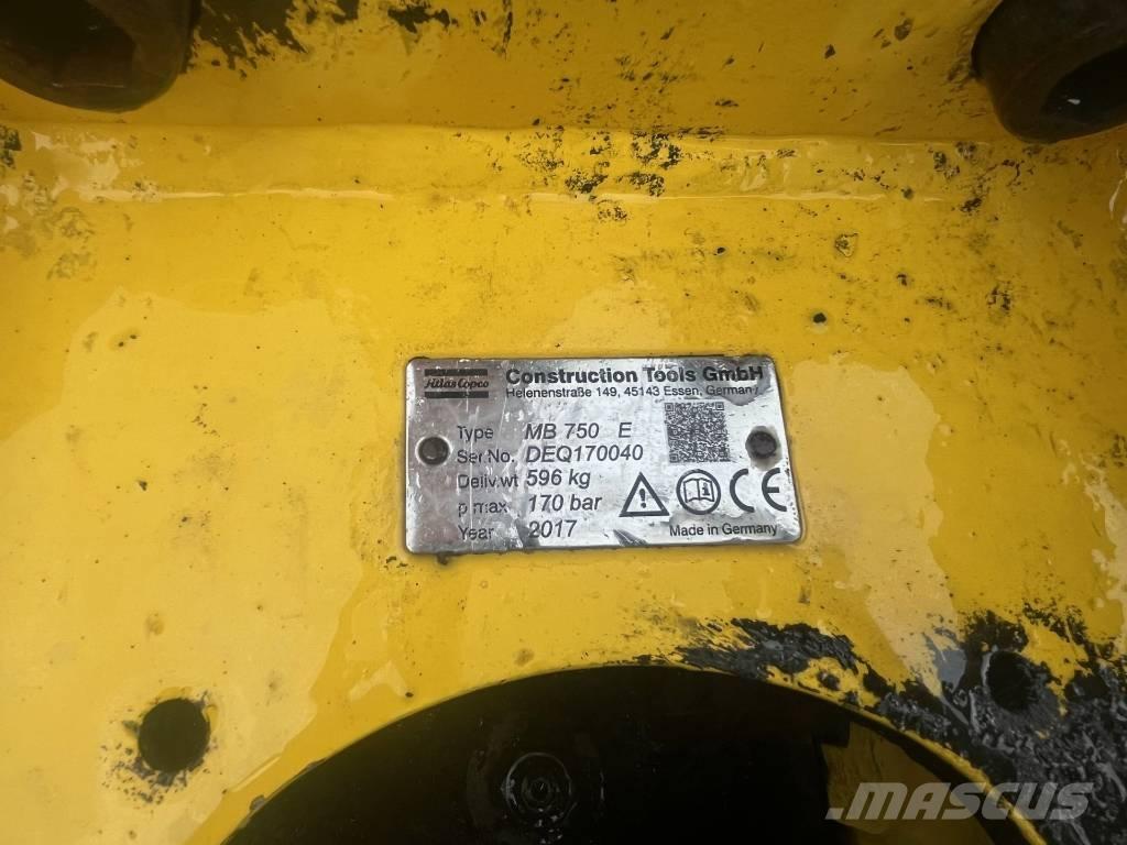 Atlas Copco MB 750 Σφυριά / Σπαστήρες