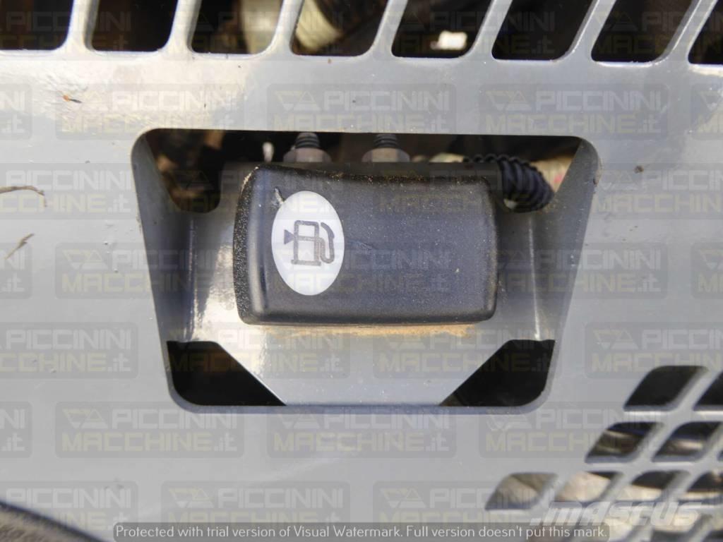 Takeuchi TL10V2 Φορτωτές με ερπύστριες
