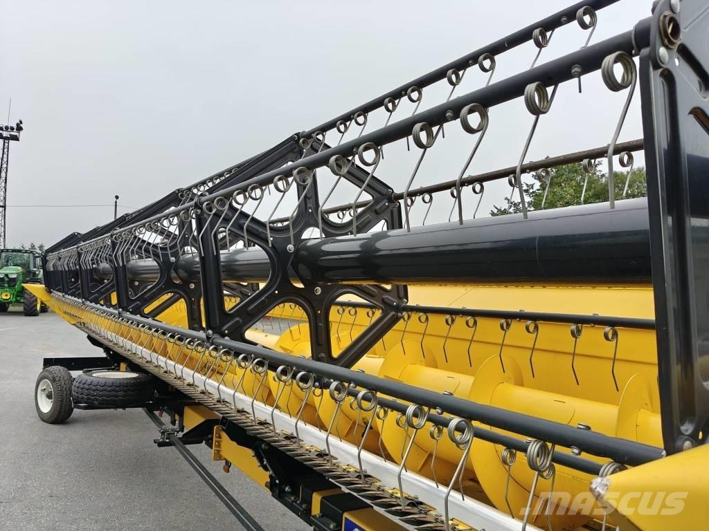 New Holland CX 8.90 Θεριζοαλωνιστικές μηχανές