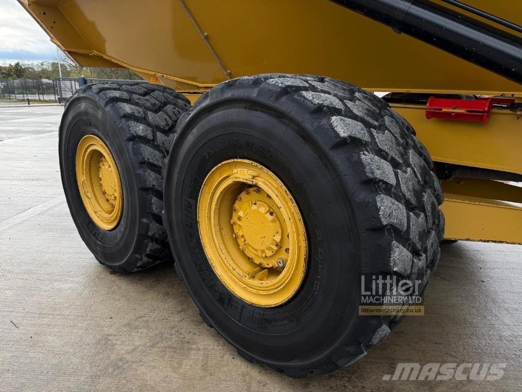 CAT 730 Σπαστό Dump Truck ADT