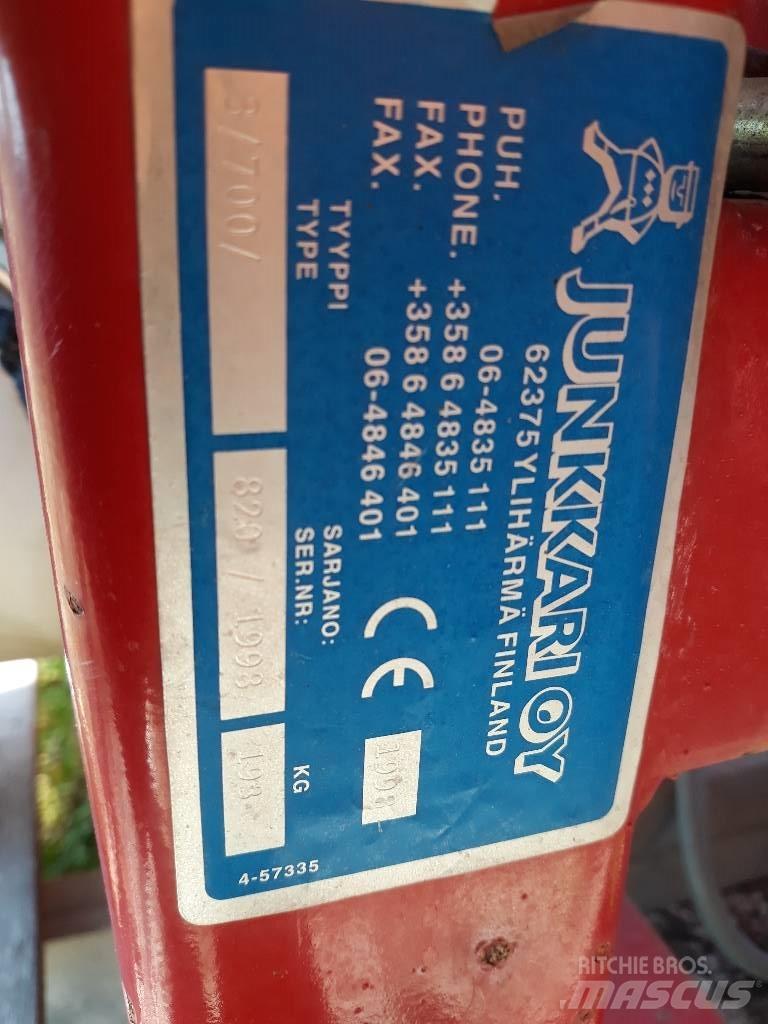Junkkari 8/700 Αναρτώμενα ψεκαστικά