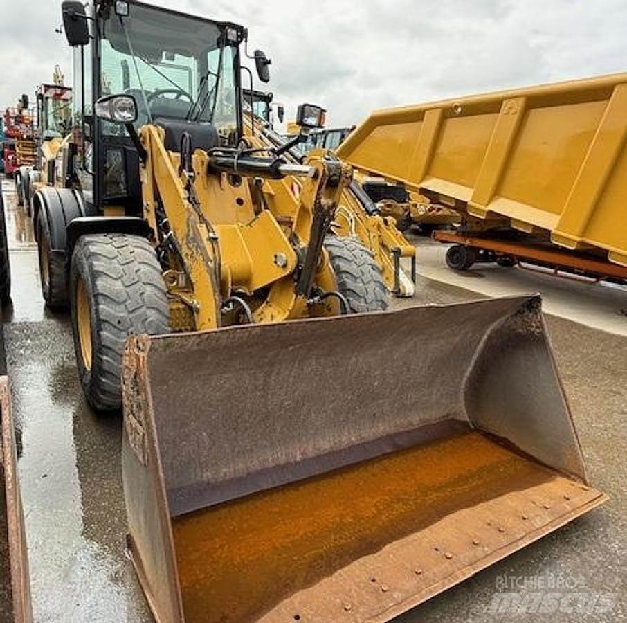 CAT 908M Φορτωτές με λάστιχα (Τροχοφόροι)
