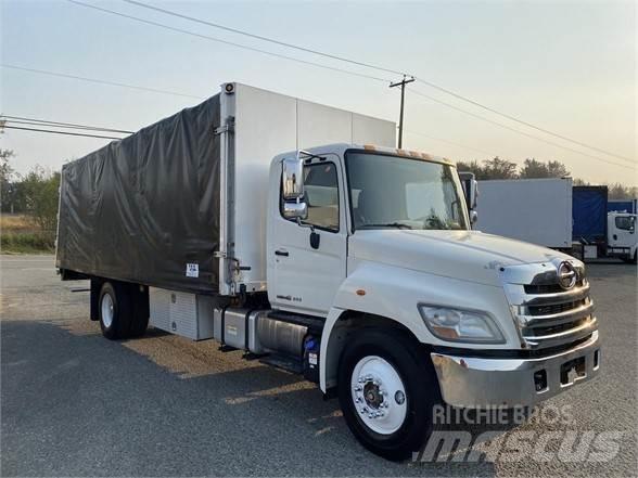 Hino 338 Φορτηγά Καρότσα - Κουρτίνα