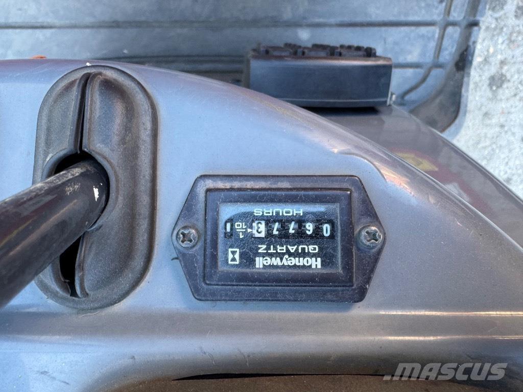 Yanmar SV08 (1D776) Εκσκαφάκι (διαβολάκι) < 7t