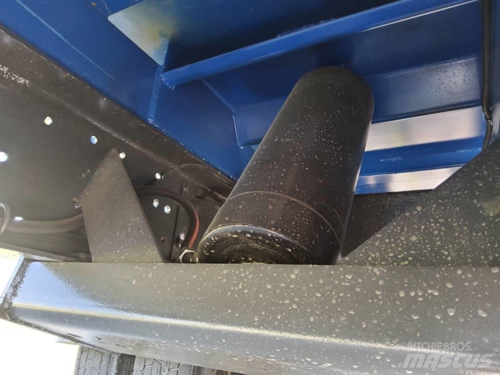  KK223, 230 hl Ανατρεπόμενες ρυμούλκες