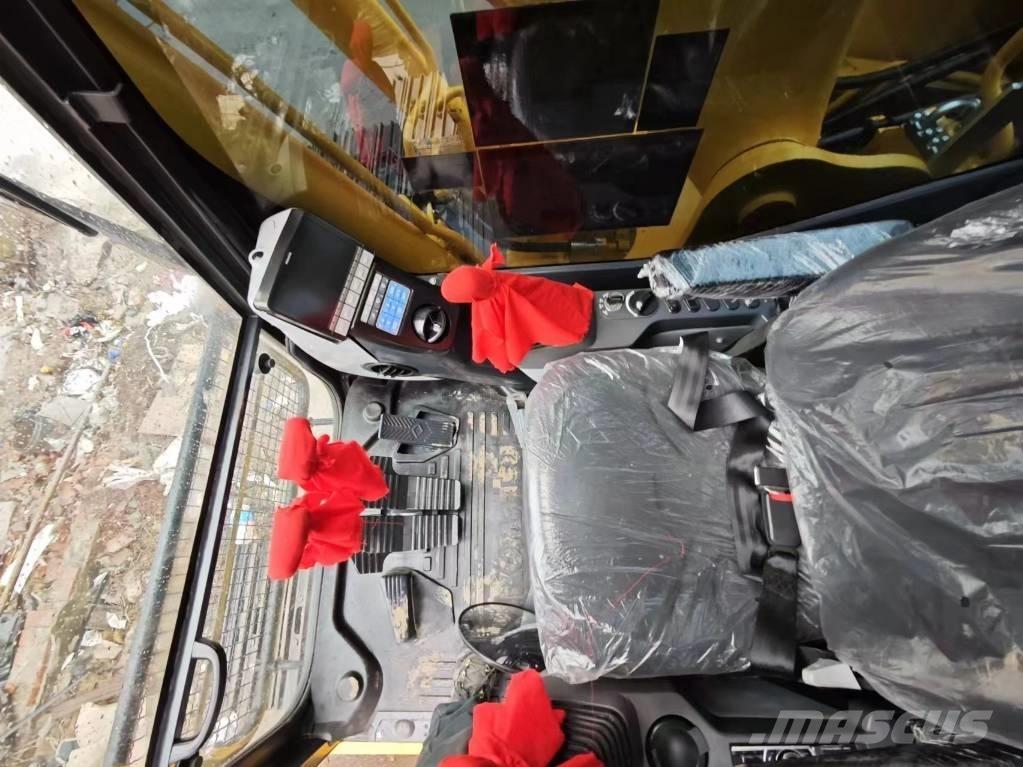 Komatsu PC 220-8 Εκσκαφείς με ερπύστριες