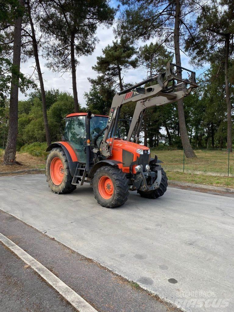Kubota M135GX Τρακτέρ