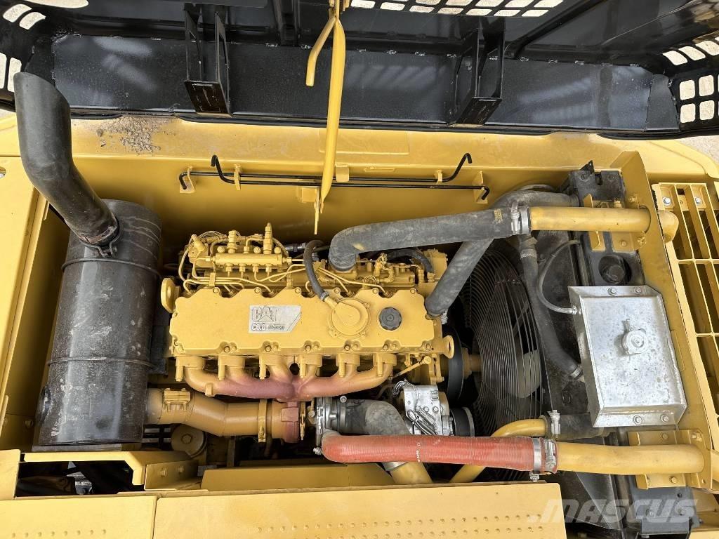 CAT 320 D Εκσκαφείς με ερπύστριες