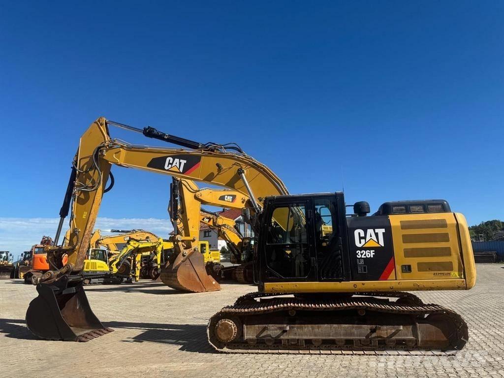 CAT 326 F LN Εκσκαφείς με ερπύστριες
