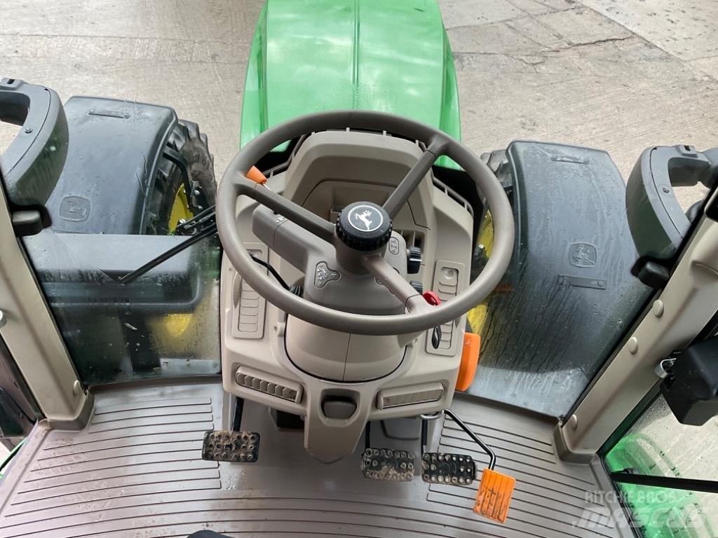 John Deere 6130 M Τρακτέρ