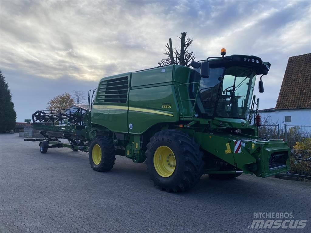John Deere T550 Θεριζοαλωνιστικές μηχανές