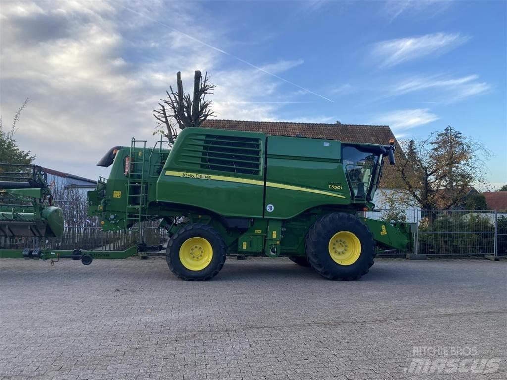 John Deere T550 Θεριζοαλωνιστικές μηχανές